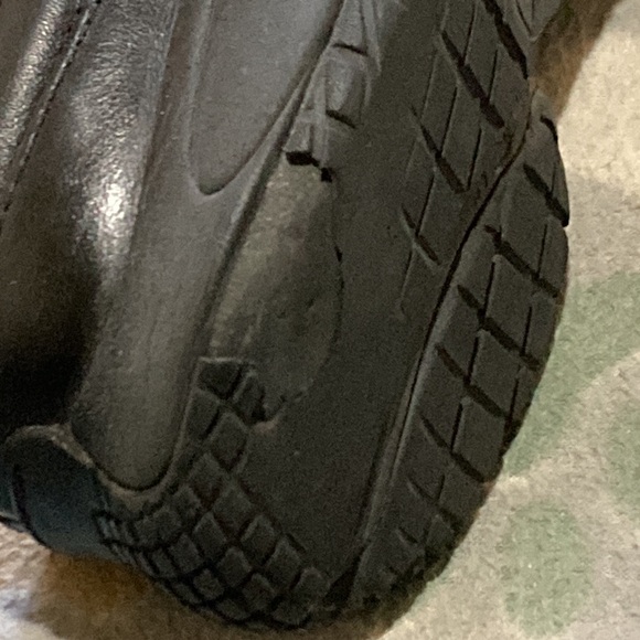 Merrell air cushion leather black shoes - Picture 5 of 7